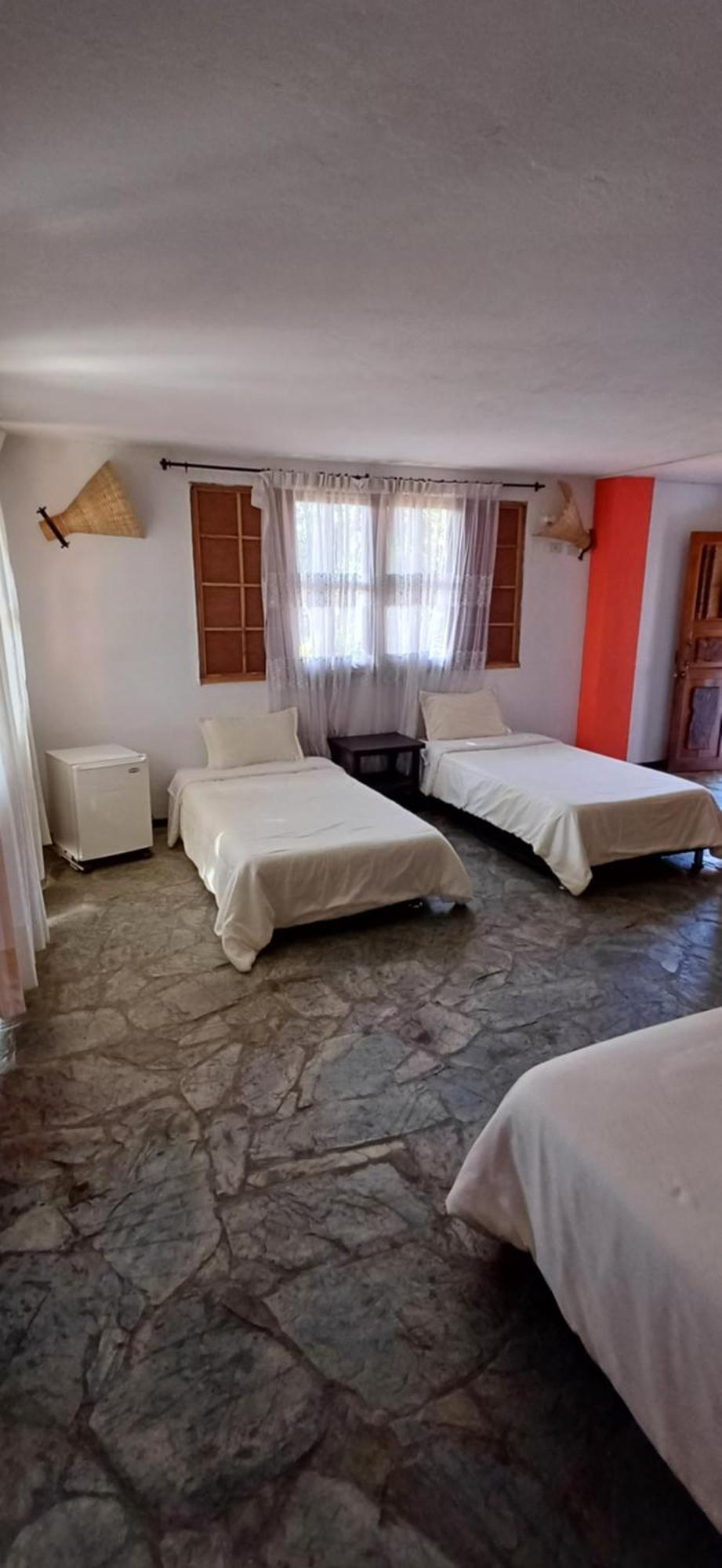Finca Hotel Palmas Frente A Panaca 킴바야 외부 사진